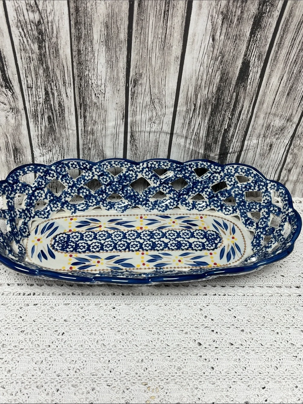 Temp-Tations Old World Blue Ceramic lattice bread/serving basket